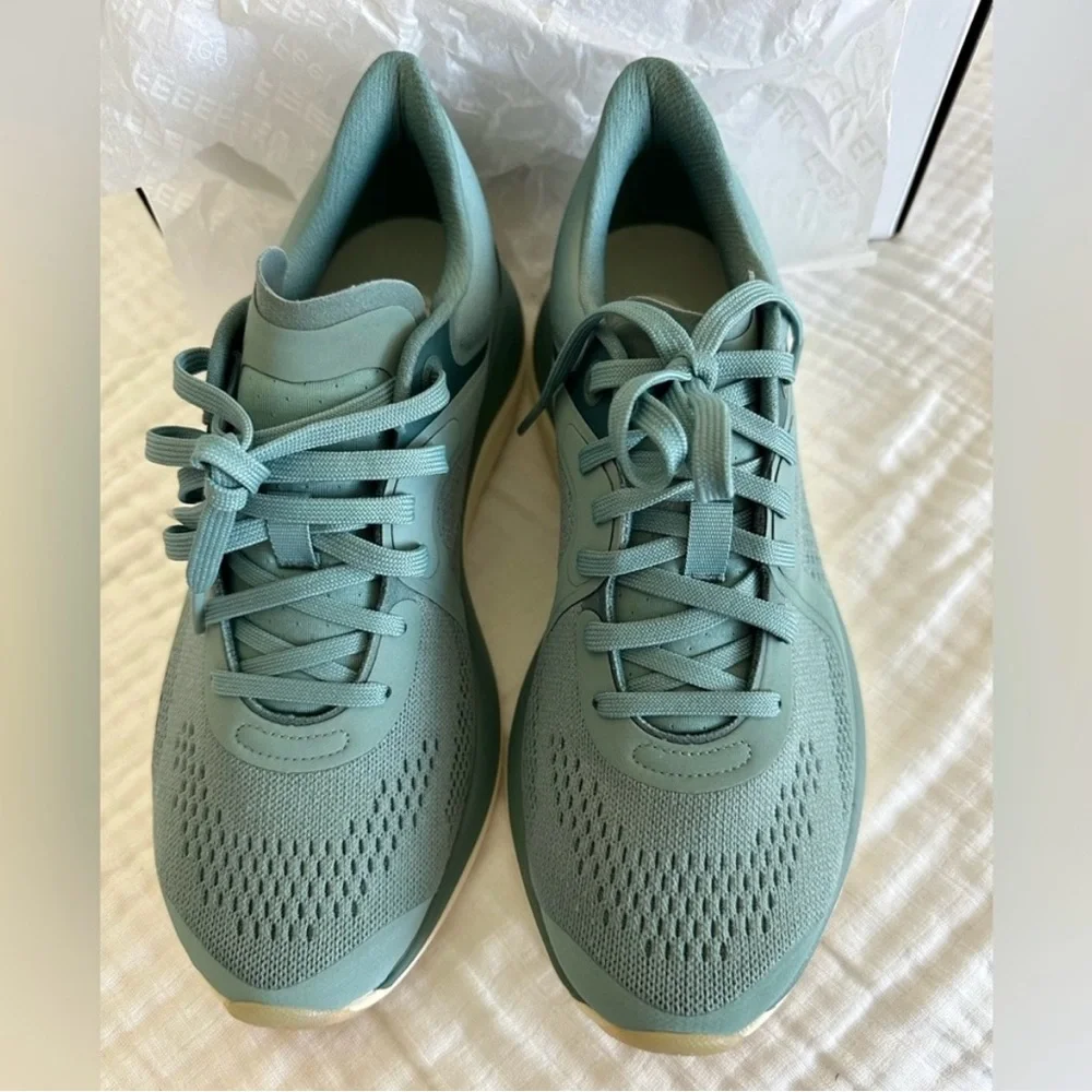 NWT Lululemon Chargefeel Low Workout
Shoe - Picture 4 of 7